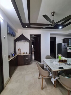 Dining Room in 3 BHK Builder Floor at Saket – for Rent