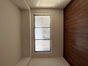 Room in 3.5 BHK Apartment at Godrej Air Sector 85, Sector 85 – for Sale