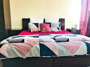 Bedroom in 2 BHK Apartment at Unitech Uniworld Gardens 2, Sector 47 – for Rent