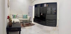 2 BHK Apartment For Rent in Empire Building
