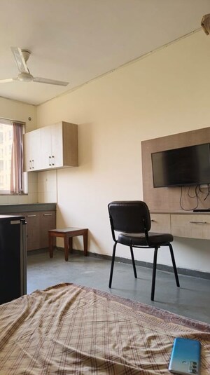 1 RK Builder Floor For Rent in Sector 40