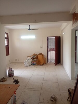 Bathroom in 3 BHK Apartment at Sector 6 Dwarka – for Rent