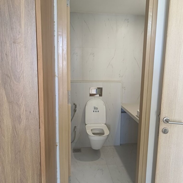 Bathroom, lodha-bel-air 3 Bedroom 1088 Sq.Ft. Apartment In Jogeshwari West Mumbai 10335086