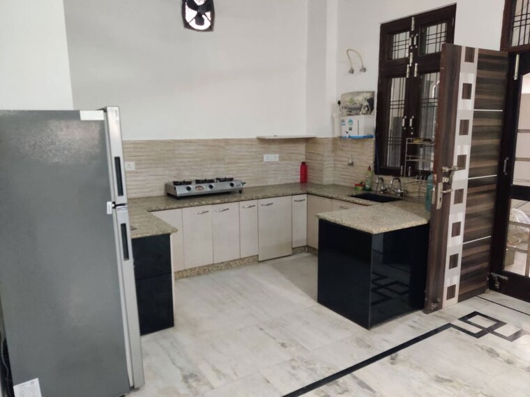 Kitchen, gomti nagar 6 Bedroom 2000 Sq.Ft. Villa In Gomti Nagar Lucknow 10335089