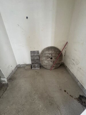 Room in 3 BHK Apartment at Vasavi Atlantis, Narsingi – for Sale