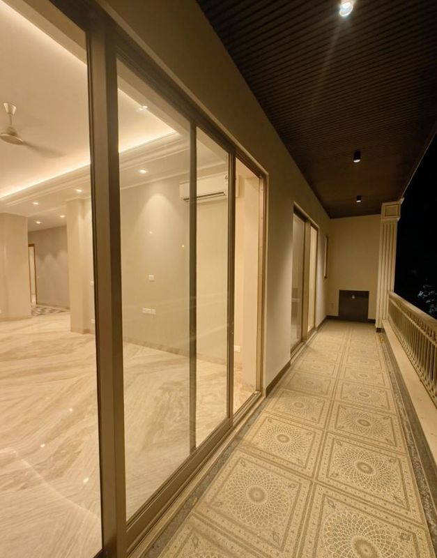 3 BHK + Pooja Room,Servant Room Builder Floor For Rent in Greater Kailash Part 3