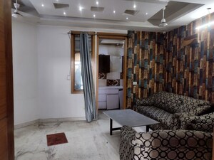 Living Room in 2 BHK Builder Floor at Indrapuram – for Rent