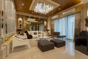 Living Room in 6 BHK Apartment at Andheri West – for Sale