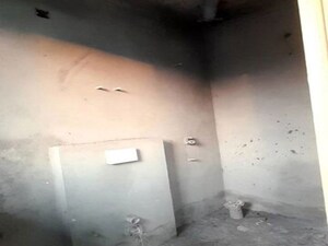 Room in 3 BHK Builder Floor at Palam Vihar – for Sale