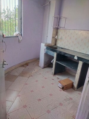 Team Area in 1 BHK Apartment at Juinagar – for Sale