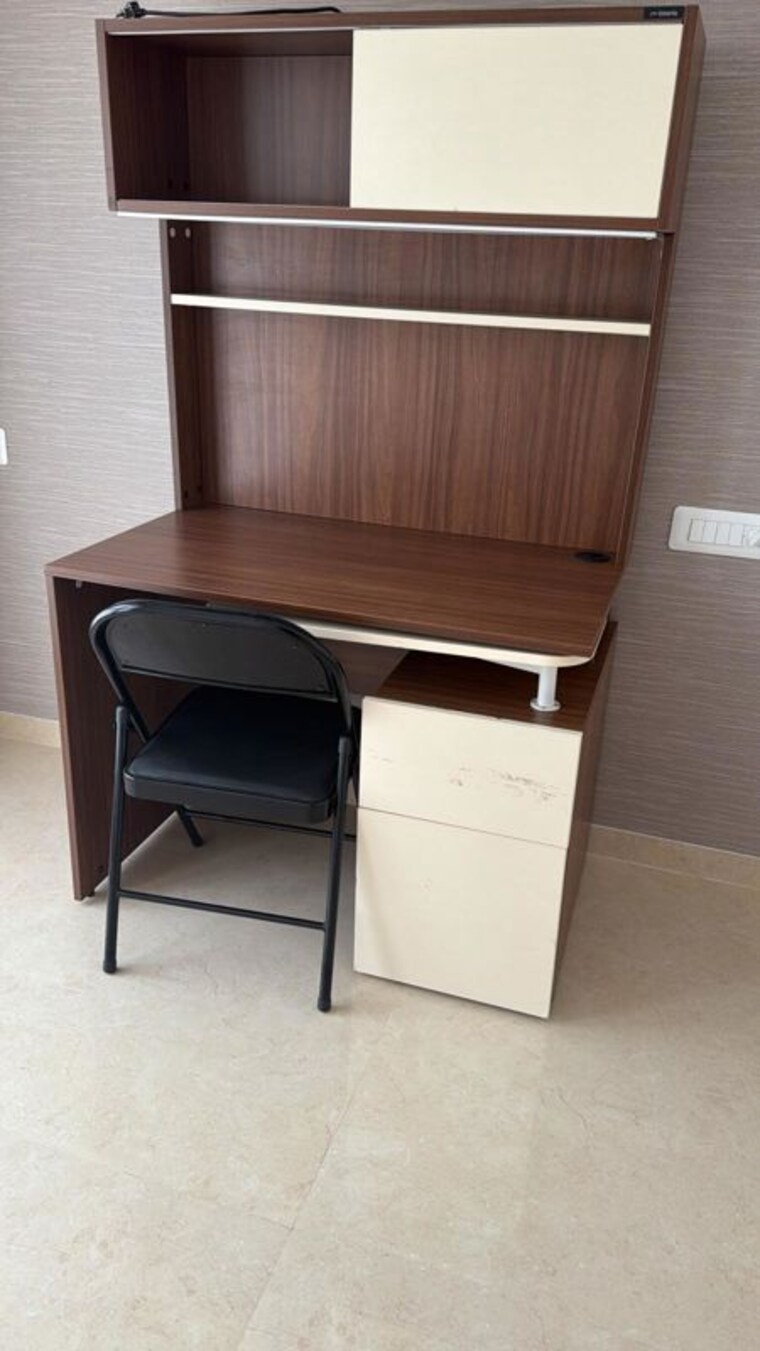 Team Area, hiranandani-highland 3 Bedroom 800 Sq.Ft. Apartment In Powai Mumbai 10335174
