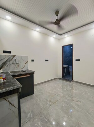 1 RK Builder Floor For Rent in Govindpuri