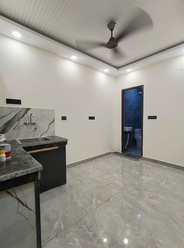 1 RkBuilder Floor For Rent in Govindpuri