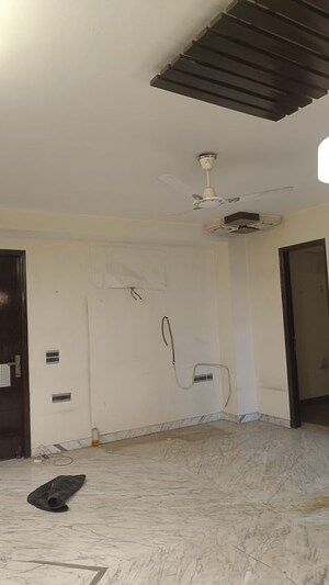 Bathroom in 3 BHK Builder Floor at New Rajinder Nagar – for Rent