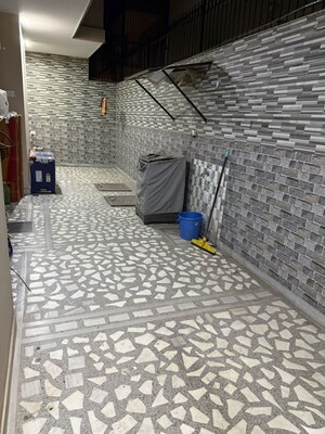 Bedroom in 3 BHK Builder Floor at Sector 31 – for Rent