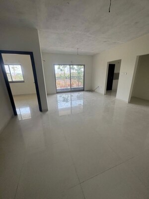 Room in 3 BHK Apartment at Frontline Seven, Kokapet – for Sale