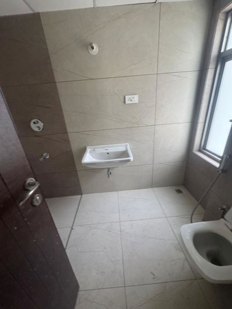 Bathroom, frontline-seven 3 Bedroom 1910 Sq.Ft. Apartment In Kokapet Hyderabad 10335242