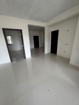 Room in 3 BHK Apartment at Frontline Seven, Kokapet – for Sale