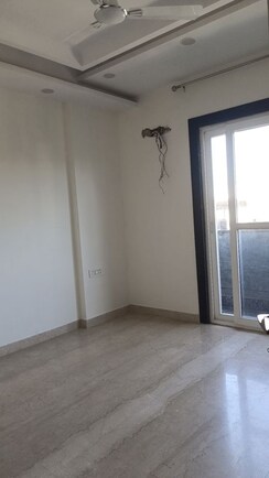 3 BHK + Pooja Room,Servant Room,Study Room,Extra Room Builder Floor For Sale in New Rajinder Nagar