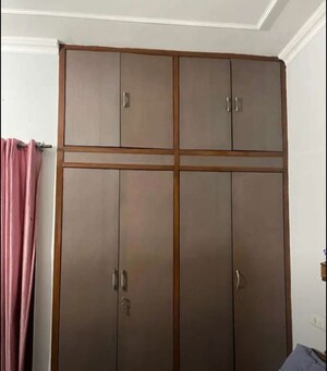 Furnished Amenities in 2 BHK Builder Floor at Sector 20 – for Rent