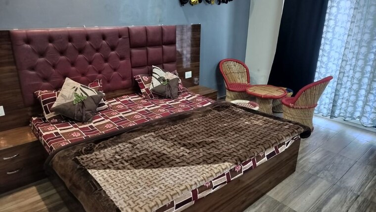 Bedroom, paramount-golf-forest-studio-apartments-oak-tower 1 RK 435 Sq.Ft. Apartment In Zeta I Greater Noida Greater Noida 10335266
