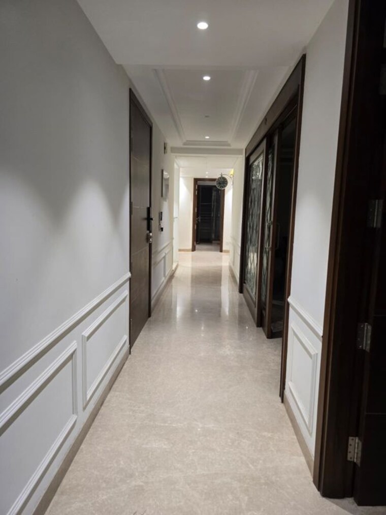 undefined, safdarjung enclave 4 Bedroom 4500 Sq.Ft. Apartment In Safdarjung Enclave Delhi 10335267