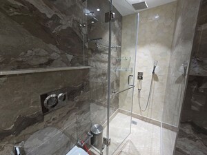 Bathroom in 4 BHK Apartment at Safdarjung Enclave – for Rent