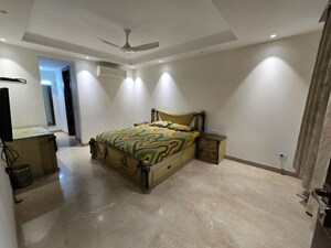 Living Room in 4 BHK Apartment at Safdarjung Enclave – for Rent