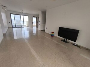 Room in 4 BHK Apartment at Kasturi Epitome, Wakad – for Rent