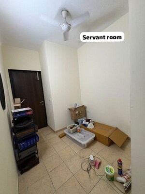 Bedroom in 4 BHK Apartment at Tata Primanti-Tower Residences, Sector 72 – for Sale