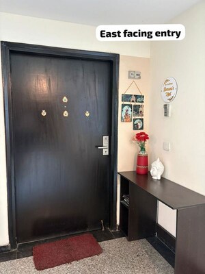 Furnished Amenities in 4 BHK Apartment at Tata Primanti-Tower Residences, Sector 72 – for Sale