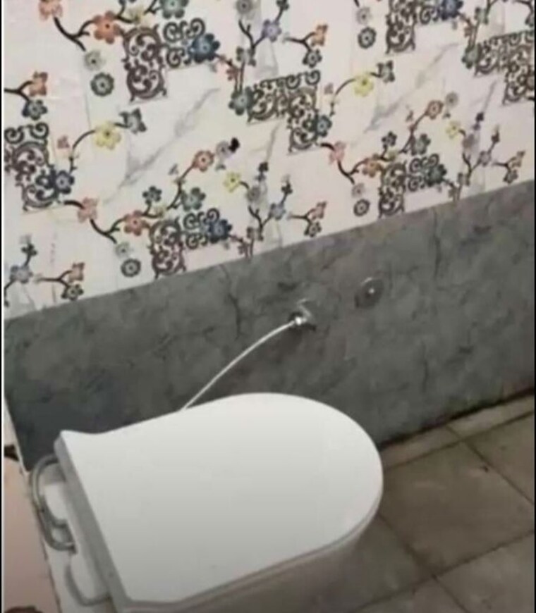 Bathroom, sector 66 b 1 RK 500 Sq.Ft. Builder Floor In Sector 66 B Mohali 10335296