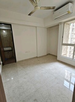 2 BHK + Pooja Room Apartment For Rent in Lodha Amara