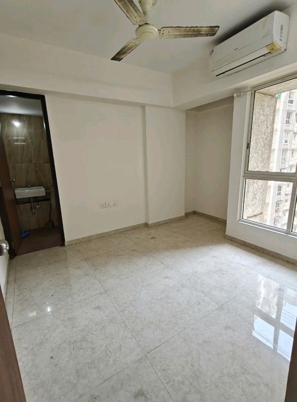 2 BHK + Pooja Room Apartment For Rent in Lodha Amara