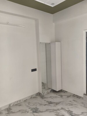 Room in 4 BHK Builder Floor at Sodala – for Sale