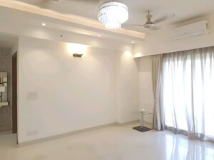 Room in 3 BHK Apartment at Assotech Blith, Sector 99 – for Sale