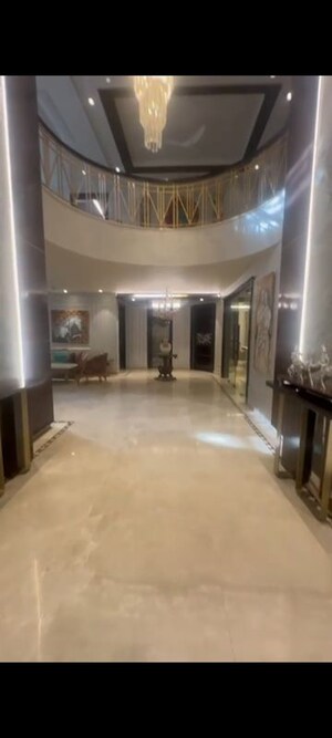 Living Room in 6+ BHK Villa at Civil Lines – for Sale