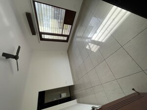 3 BHK Builder Floor For Rent in Sector 21d