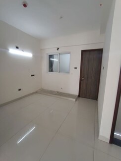 3 BHK + Pooja Room Apartment For Sale in Candeur Crescent