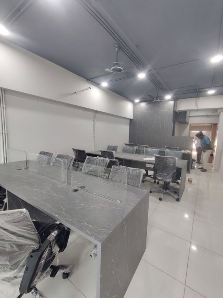 Team Area, gota Commercial Office Space 933 Sq.Ft. In Gota Ahmedabad 10335339