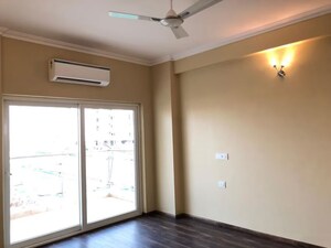 Room in 3 BHK Apartment at Shree Vardhman Victoria, Sector 70 – for Sale