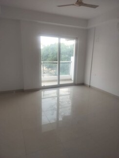 4 BHK Apartment For Rent in SS Linden
