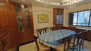 Dining Room in 4 BHK Apartment at Sarkar Tower, Mazgaon – for Rent