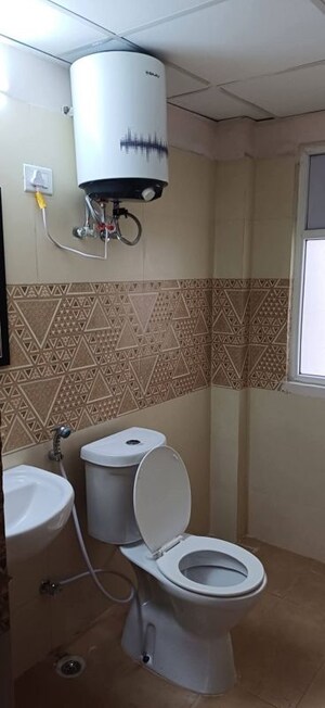 Bathroom in 3 BHK Apartment at Amrapali Golf Homes, Sector 4 Greater Noida – for Rent