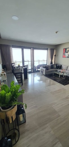 3 BHK + Servant Room,Study Room Apartment For Rent in Lodha World Crest
