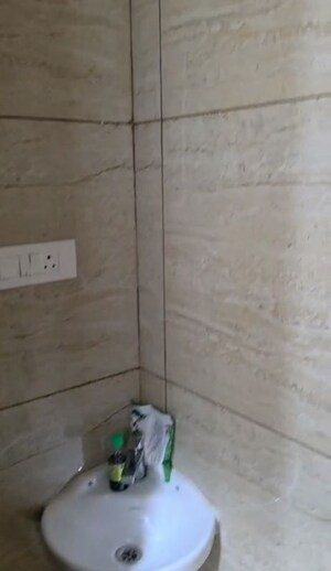 Bathroom in 1 BHK Apartment at Chandak 34 Park Estate D Wing, Goregaon West – for Rent