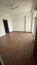 3.5 BHK + Study Room 1775 Sq.Ft. Apartment in Amrapali Platinum