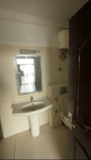 Attached Bathroom in 3.5 BHK Apartment at Amrapali Platinum, Sector 119 – for Sale