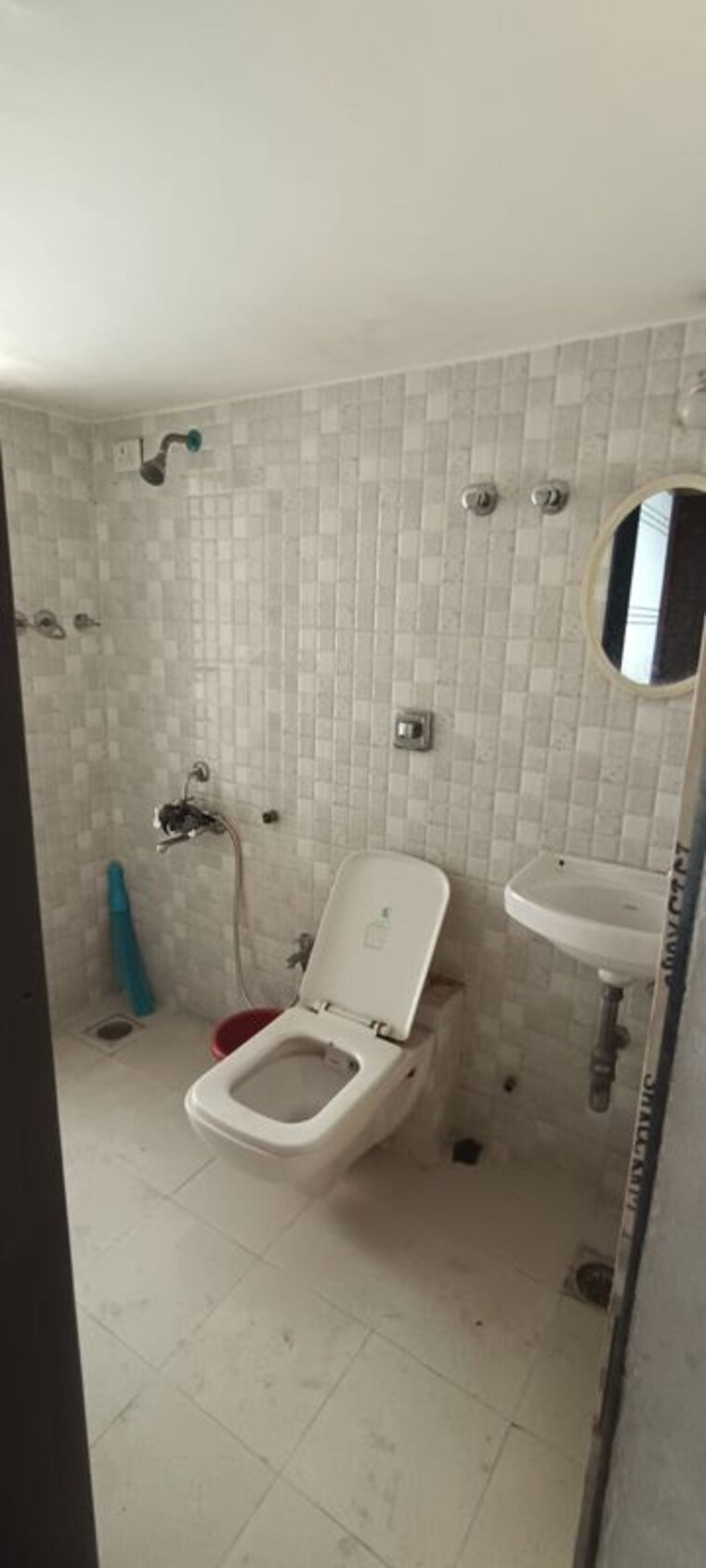 Bathroom, charai Commercial Office Space 350 Sq.Ft. In Charai Thane 10335422