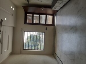Room in 2.5 BHK Builder Floor at Rajendra Colony – for Rent